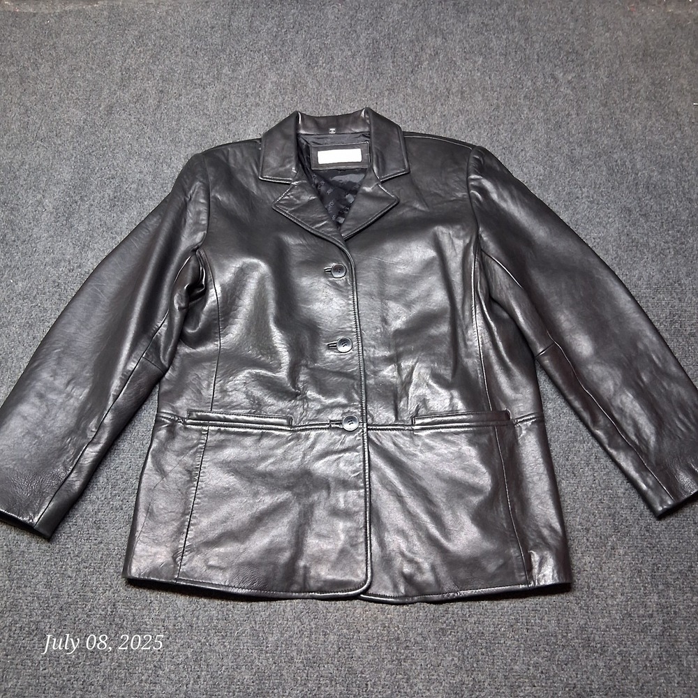 VTG Jones New York Soft Leather‎ Jacket Women Size Medium Lined Button Up